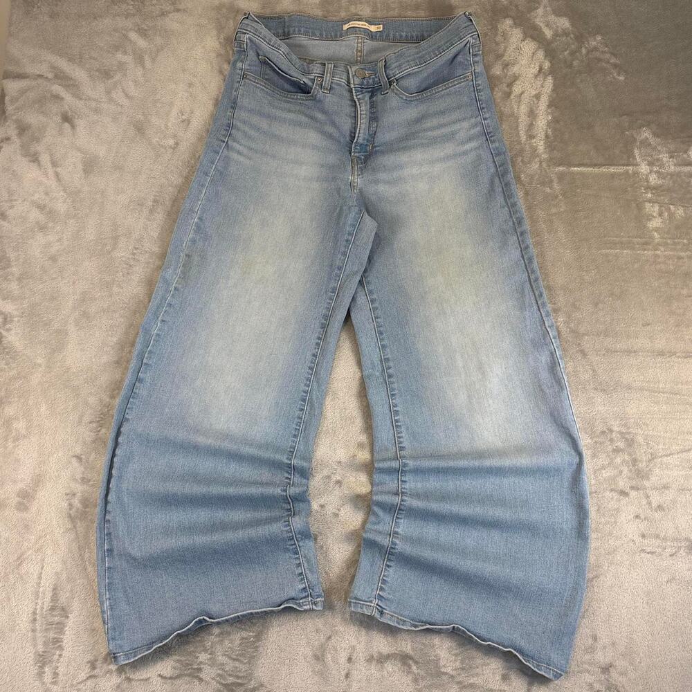 Levi’s 318 Shaping Wide Leg Stretch Jeans Women’s Size 30 Blue Denim